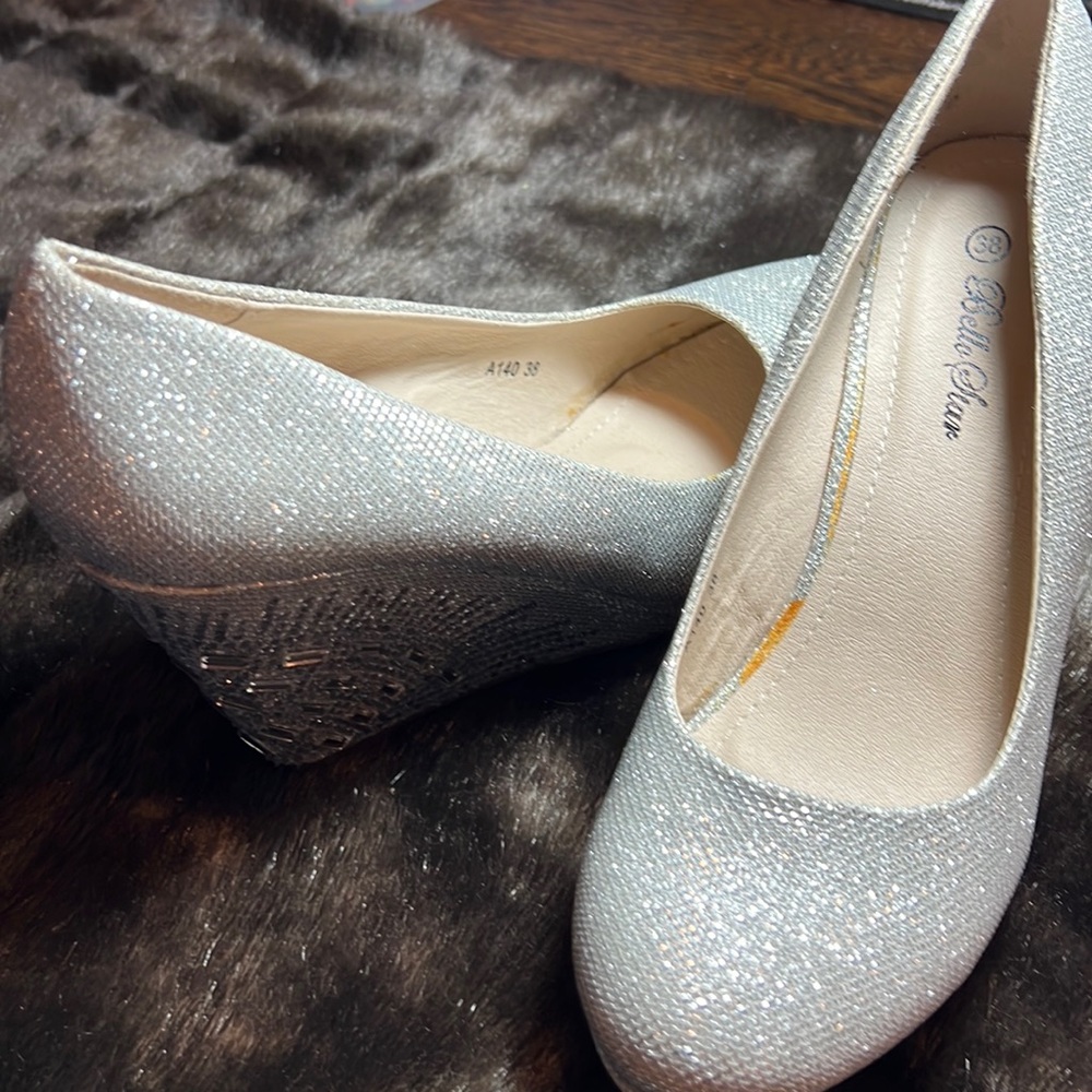 Bella Star bedazzled 4” wedged shoe Worn 2X pattern back heel silver tap front